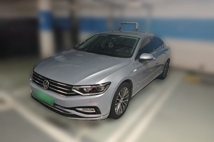 Używany Volkswagen Magotan 2020 380TSI DSG Luxury Version Guazi used car, China used car export, Used car for sale, Used cars, Cheapest cars for sale