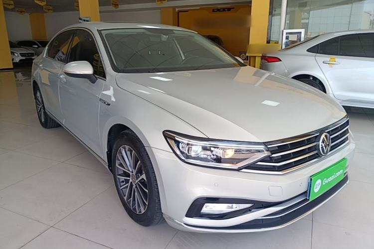 Used Volkswagen Magotan 2020 330TSI DSG Luxury Edition Exterior 1