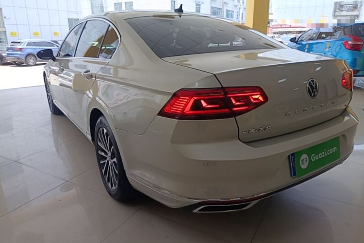 Used Volkswagen Magotan 2020 330TSI DSG Luxury Edition Exterior 2