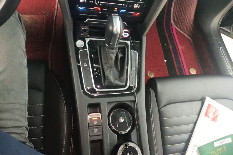Used Volkswagen Magotan 2020 330TSI DSG Leading Model Gear Lever