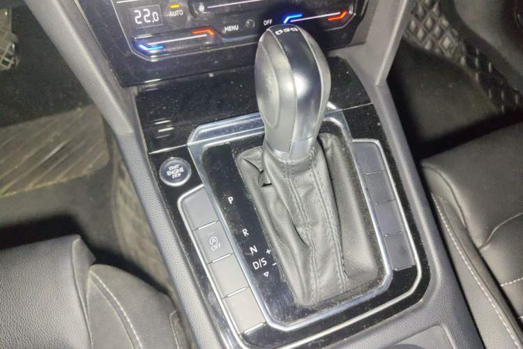 Used Volkswagen Magotan 2020 330TSI DSG Leading Model Gear Lever