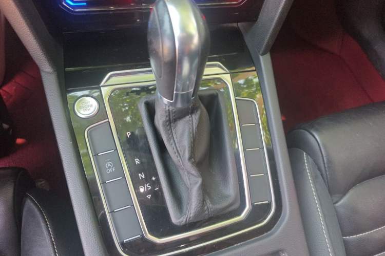 Used Volkswagen Magotan 2020 330TSI DSG Leading Model Gear Lever