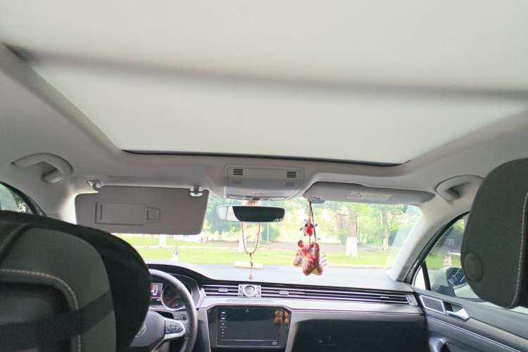 Used Volkswagen Magotan 2020 330TSI DSG Leading Model Headliner