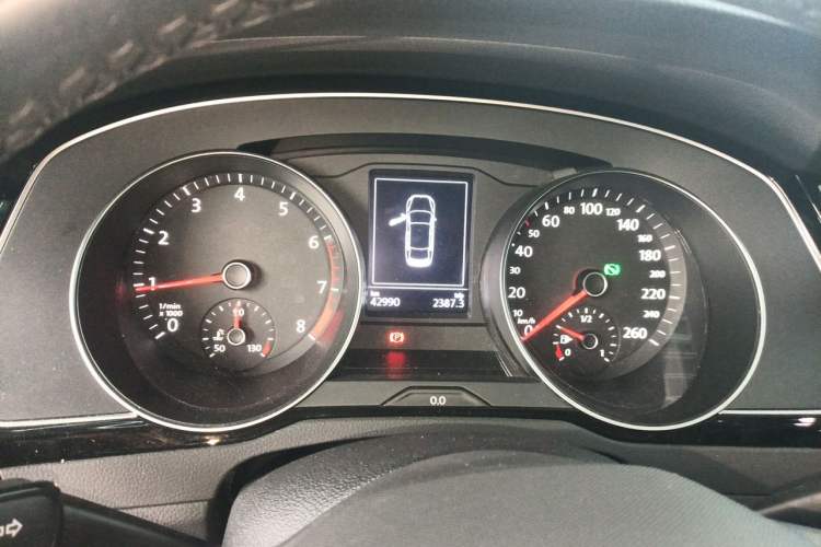 Used Volkswagen Magotan 2020 330TSI DSG Leading Model Instrument Cluster