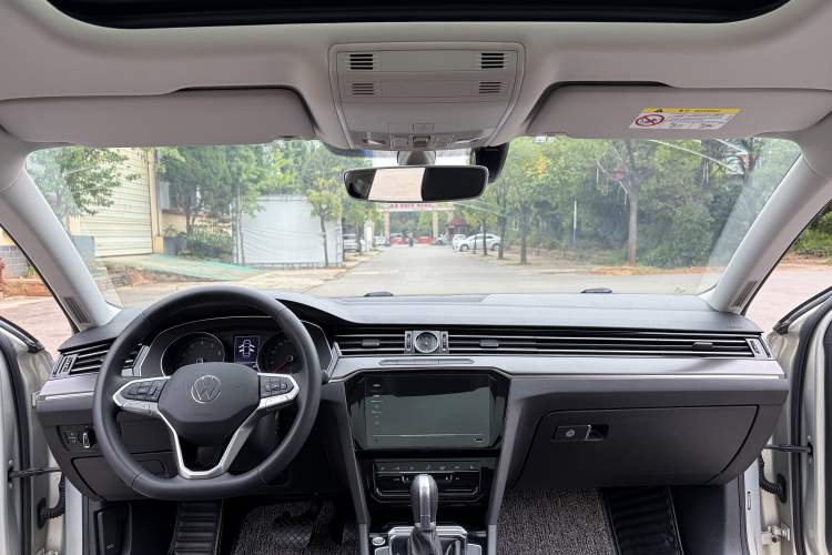 Used Volkswagen Magotan 2020 330TSI DSG Leading Model Interior 2