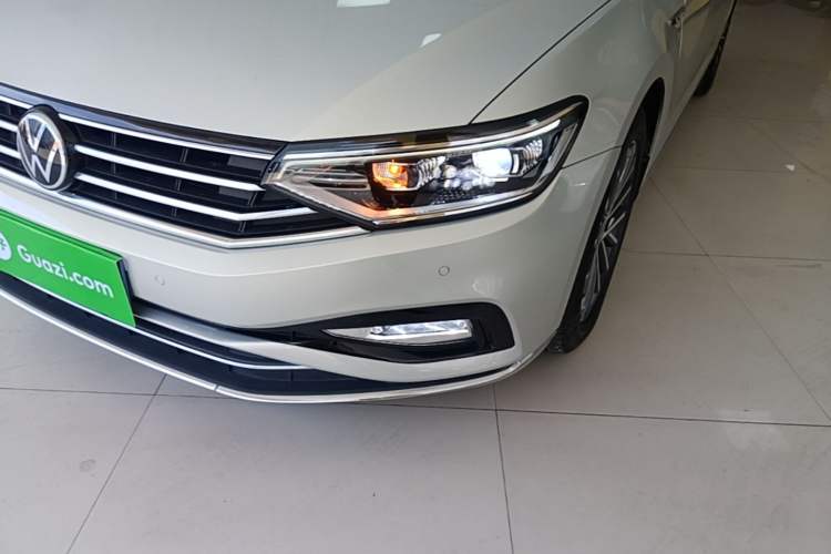 Used Volkswagen Magotan 2020 330TSI DSG Luxury Edition Left Front Headlight