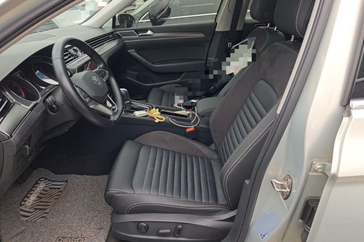 Used Volkswagen Magotan 2020 330TSI DSG Leading Model Left Front Seat