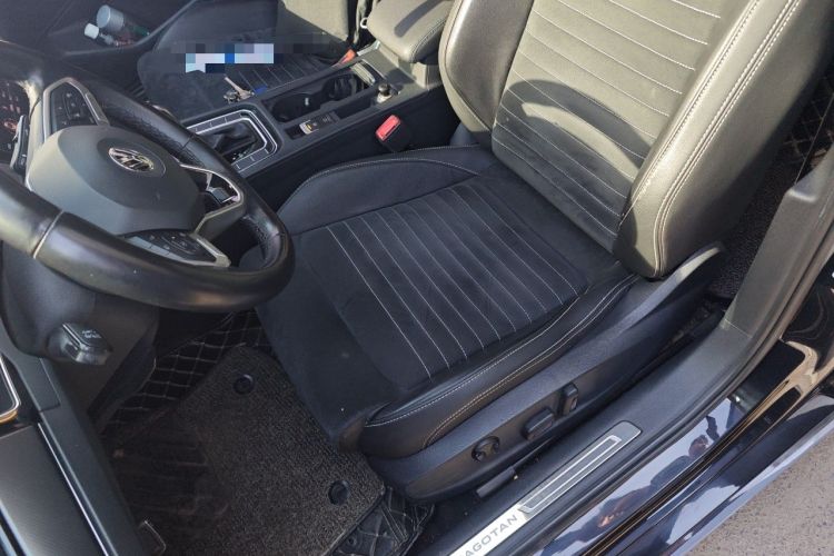 Used Volkswagen Magotan 2020 330TSI DSG Luxury Edition Left Front Seat