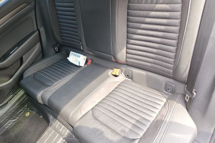 Used Volkswagen Magotan 2020 280TSI DSG Leading Edition Left Rear Seat