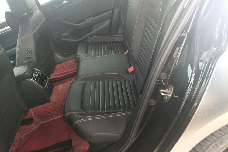 Used Volkswagen Magotan 2020 330TSI DSG Leading Model Left Rear Seat