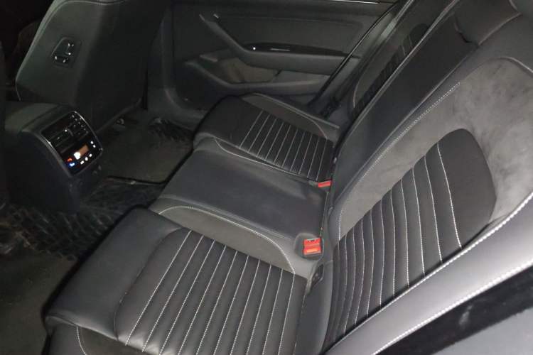 Used Volkswagen Magotan 2020 330TSI DSG Leading Model Left Rear Seat