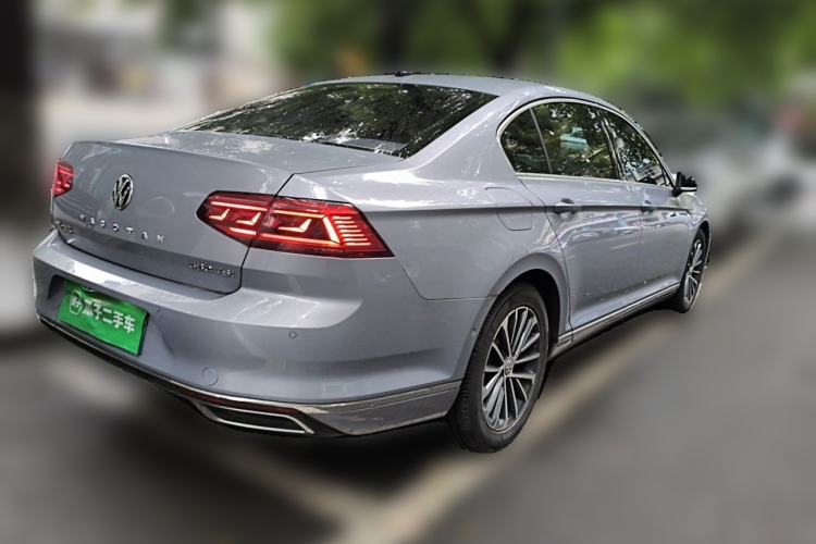 Used Volkswagen Magotan 2020 380TSI DSG Luxury Version Rear Right 45 Deg