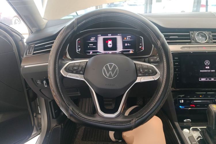 Used Volkswagen Magotan 2020 330TSI DSG Luxury Edition Steering Wheel