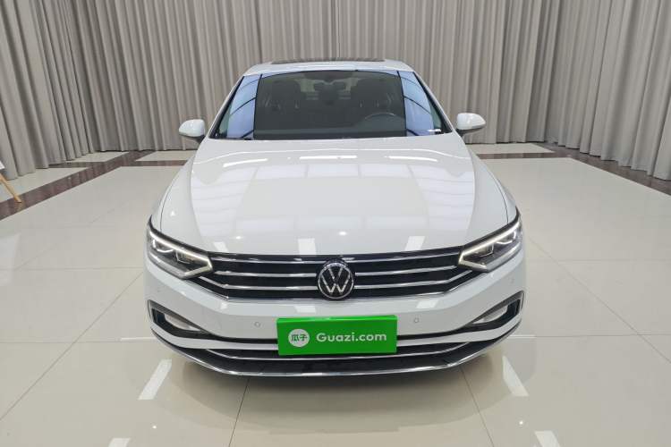 Used Volkswagen Magotan 2020 330TSI DSG Luxury Edition Front