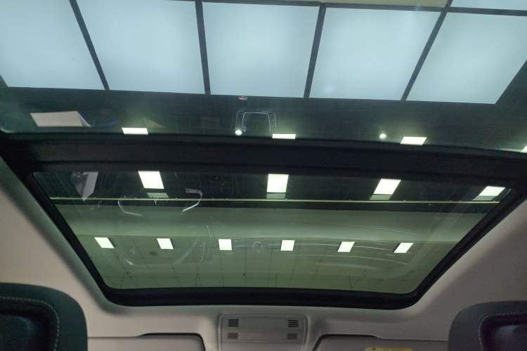 Used Volkswagen Magotan 2020 330TSI DSG Luxury Edition Headliner
