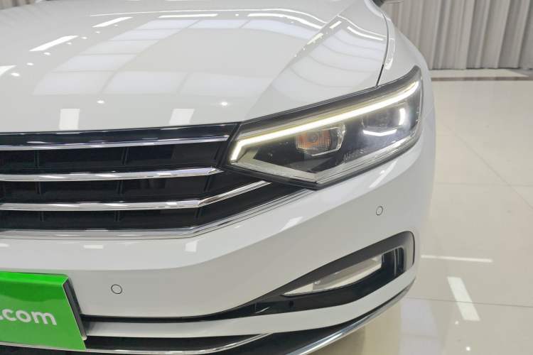 Used Volkswagen Magotan 2020 330TSI DSG Luxury Edition Left Front Headlight