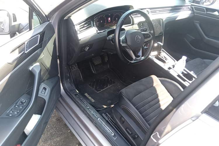 Used Volkswagen Magotan 2020 380TSI DSG Luxury Version Driver Seat