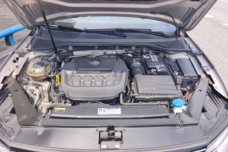 Used Volkswagen Magotan 2020 330TSI DSG Luxury Edition Engine Bay