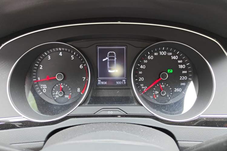 Used Volkswagen Magotan 2020 330TSI DSG Leading Model Instrument Cluster