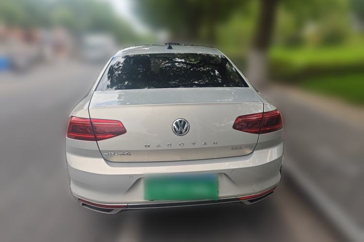 Used Volkswagen Magotan 2020 330TSI DSG Luxury Edition Rear