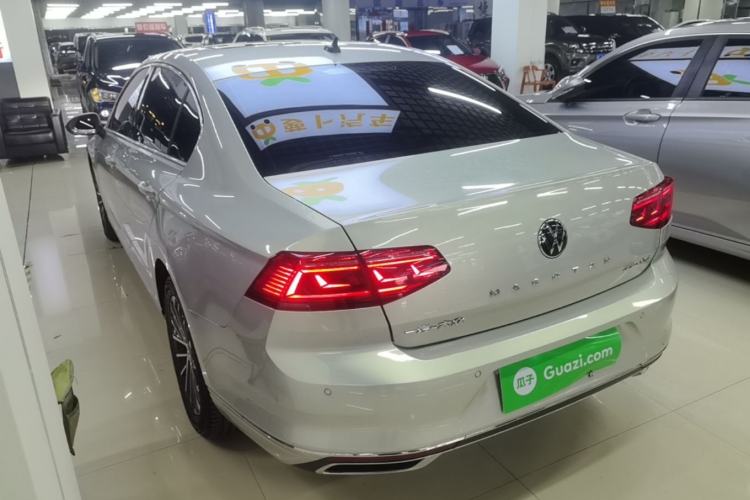 Used Volkswagen Magotan 2020 330TSI DSG Luxury Edition Rear Left 45 Deg