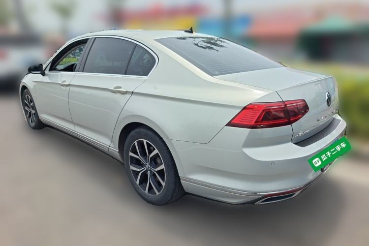 Used Volkswagen Magotan 2020 330TSI DSG Leading Model Rear Left 45 Deg