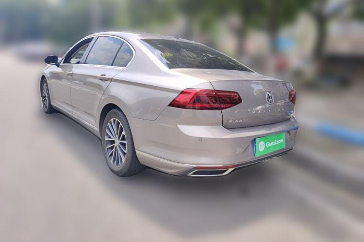 Used Volkswagen Magotan 2020 330TSI DSG Luxury Edition Rear Left 45 Deg