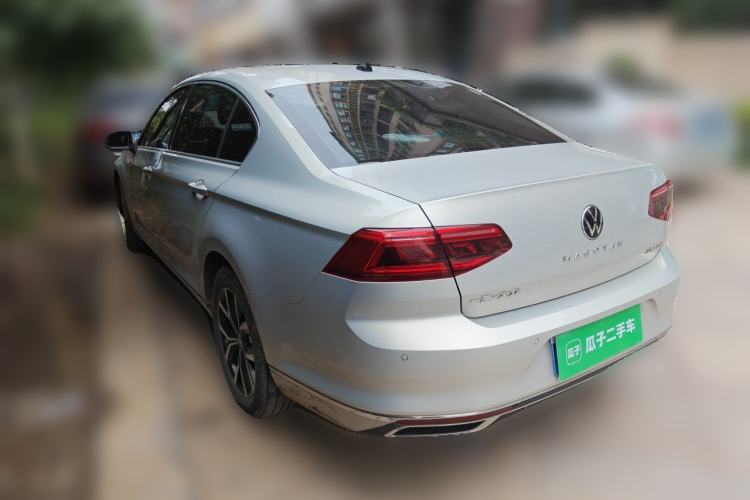 Used Volkswagen Magotan 2020 330TSI DSG Leading Model Rear Left 45 Deg