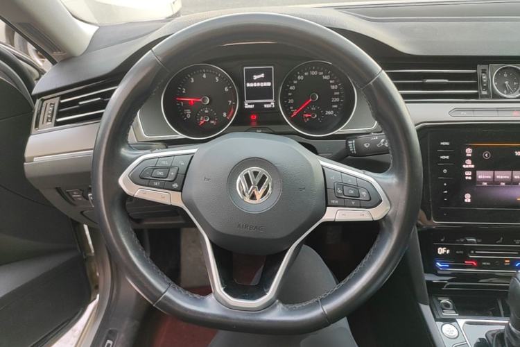 Used Volkswagen Magotan 2020 330TSI DSG Leading Model Steering Wheel