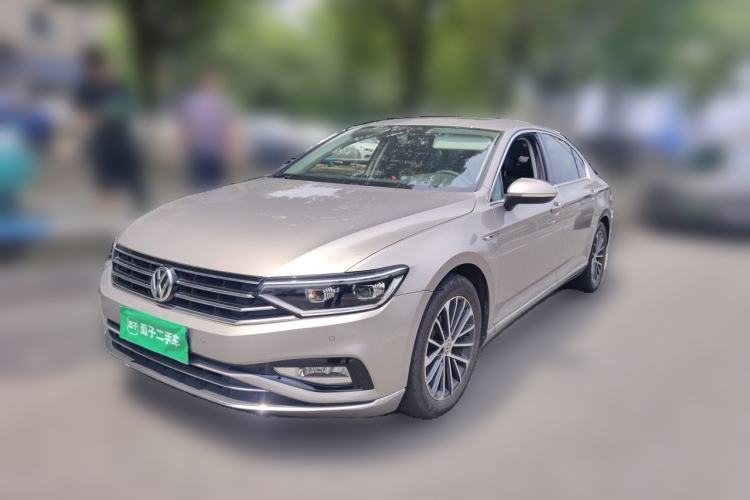 Used Volkswagen Magotan 2020 330TSI DSG Luxury Edition Guazi used car, China used car export, Used car for sale, Used  cars, Cheapest cars for sale