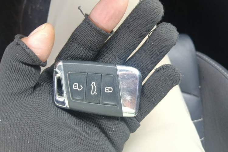 Used Volkswagen Magotan 2020 330TSI DSG Leading Model Vehicle Key