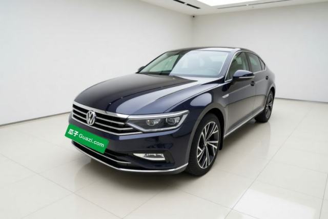 Ojetý Volkswagen Magotan 2021 330TSI DSG 30th Anniversary Edition