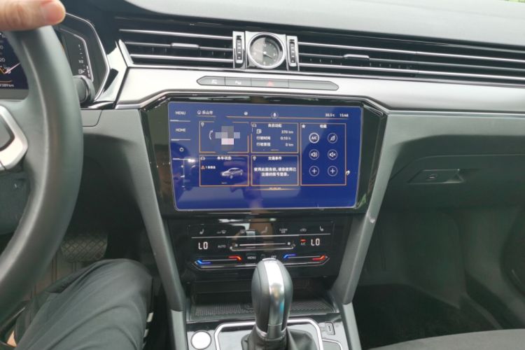Used Volkswagen Magotan 2021 330TSI DSG 30th Anniversary Edition Audio And AC Panel