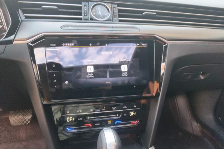 Used Volkswagen Magotan 2021 330TSI DSG 30th Anniversary Edition Audio And AC Panel