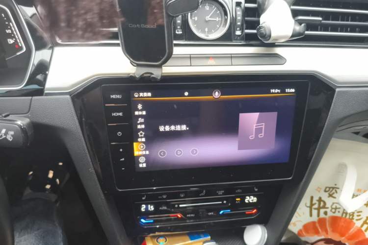 Used Volkswagen Magotan 2021 330TSI DSG 30th Anniversary Edition Audio And AC Panel