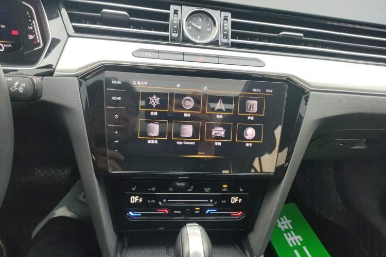 Used Volkswagen Magotan 2021 330TSI DSG 30th Anniversary Edition Audio And AC Panel