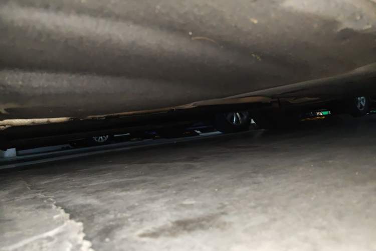 Used Volkswagen Magotan 2021 330TSI DSG 30th Anniversary Edition Chassis Front Left