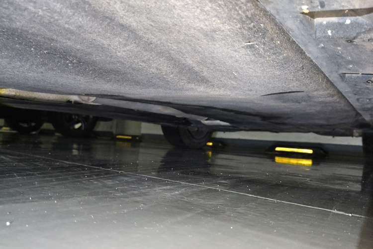 Used Volkswagen Magotan 2021 330TSI DSG 30th Anniversary Edition Chassis Front Left
