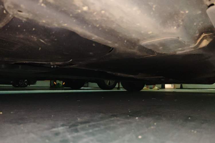 Used Volkswagen Magotan 2021 330TSI DSG 30th Anniversary Edition Chassis Front Left