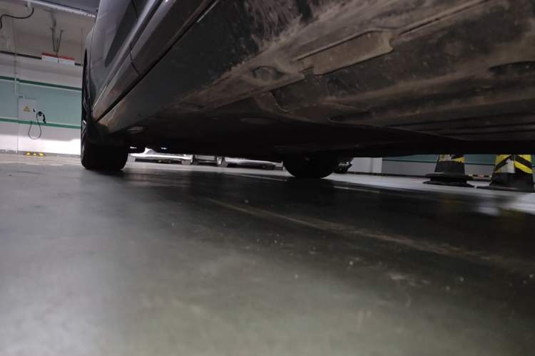 Used Volkswagen Magotan 2021 330TSI DSG 30th Anniversary Edition Chassis Rear Left