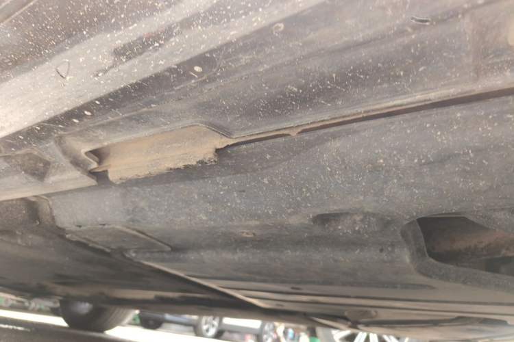 Used Volkswagen Magotan 2021 330TSI DSG 30th Anniversary Edition Chassis Rear Left