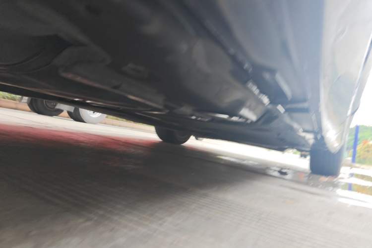 Used Volkswagen Magotan 2021 330TSI DSG 30th Anniversary Edition Chassis Rear Right