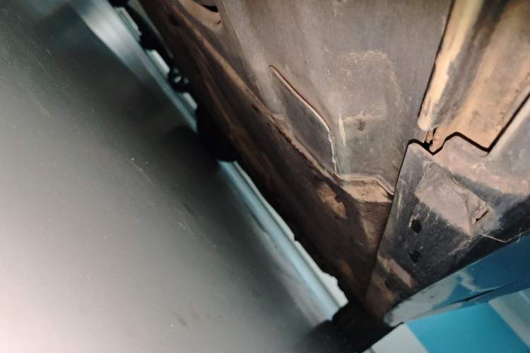 Used Volkswagen Magotan 2021 330TSI DSG 30th Anniversary Edition Chassis Rear Right