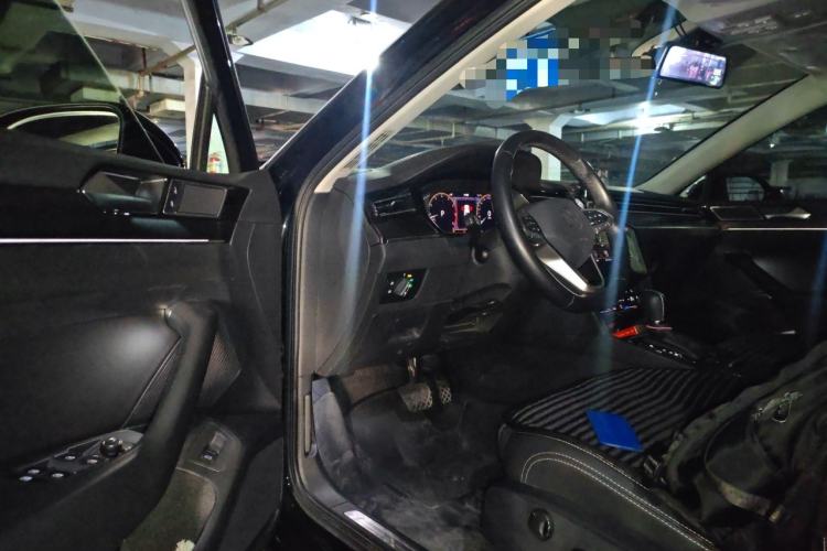 Used Volkswagen Magotan 2021 330TSI DSG 30th Anniversary Edition Driver Seat