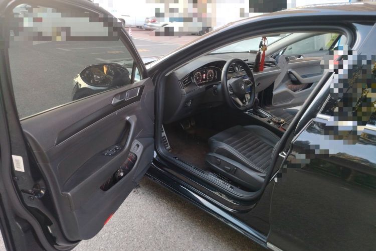 Used Volkswagen Magotan 2021 330TSI DSG 30th Anniversary Edition Driver Seat
