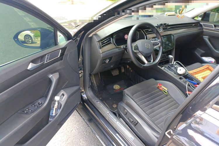 Used Volkswagen Magotan 2021 330TSI DSG 30th Anniversary Edition Driver Seat