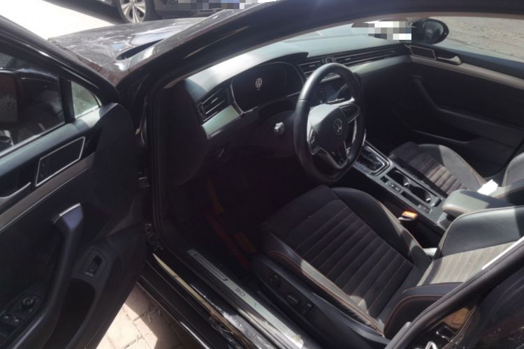 Used Volkswagen Magotan 2021 330TSI DSG 30th Anniversary Edition Driver Seat