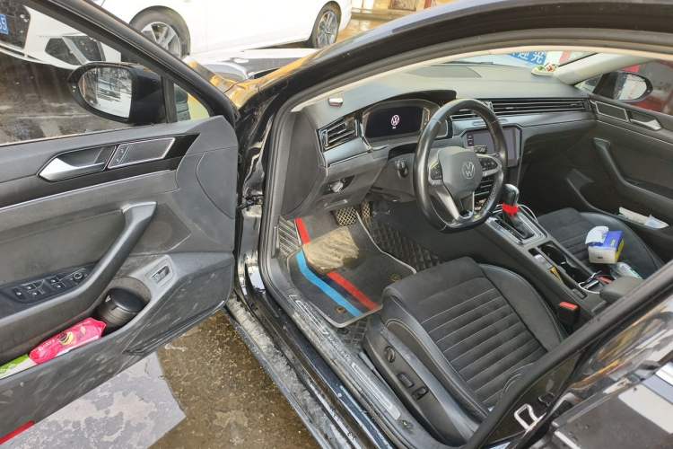 Used Volkswagen Magotan 2021 330TSI DSG 30th Anniversary Edition Driver Seat