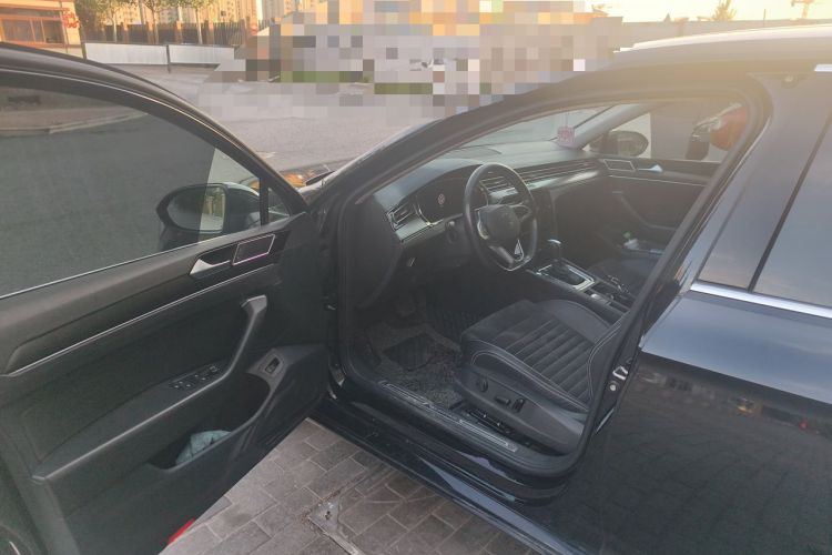 Used Volkswagen Magotan 2021 330TSI DSG 30th Anniversary Edition Driver Seat