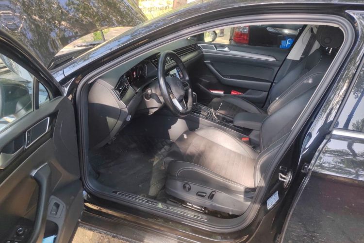 Used Volkswagen Magotan 2021 330TSI DSG 30th Anniversary Edition Driver Seat